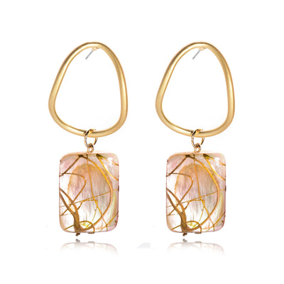 Natural Shell Dangle